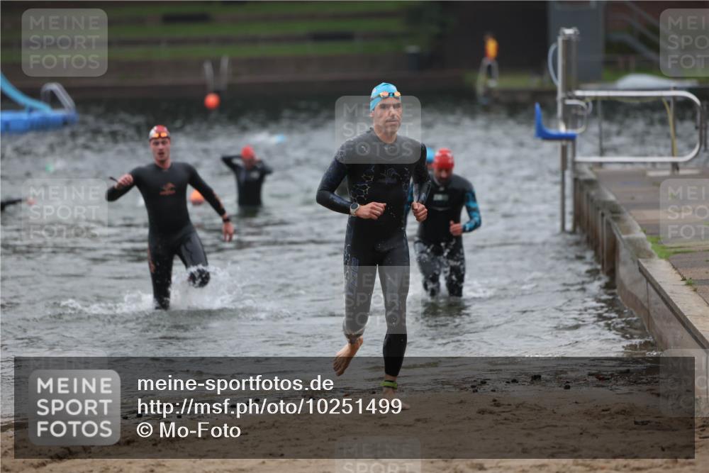 13.09.2026 - Stadtparktriathlon Mo-Foto http://msf.ph/oto/10251499 13.09.2026 08:45:04 Schwimmen 42, 44, 54, 59 meine-sportfotos.de