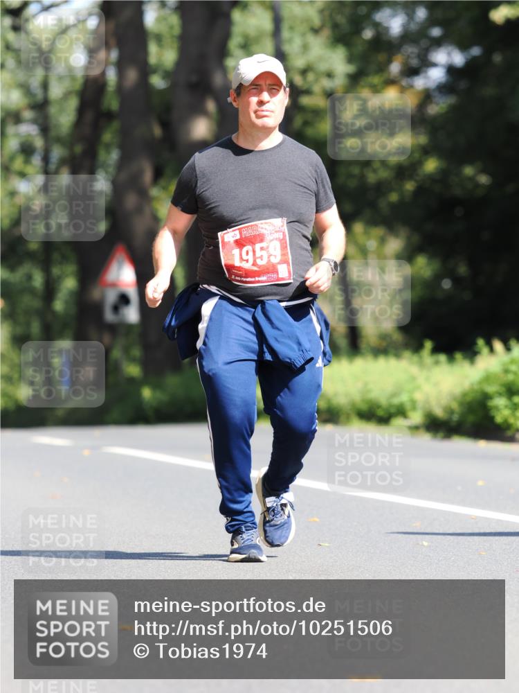 13.09.2026 - 21. swb-Marathon Bremen TobiasT http://msf.ph/oto/10251506 13.09.2026 12:43:44 Laufen 1959 meine-sportfotos.de