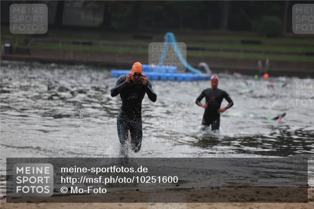 13.09.2026 - Stadtparktriathlon Mo-Foto http://msf.ph/oto/10251600 13.09.2026 08:52:13 Schwimmen 98, 145 meine-sportfotos.de