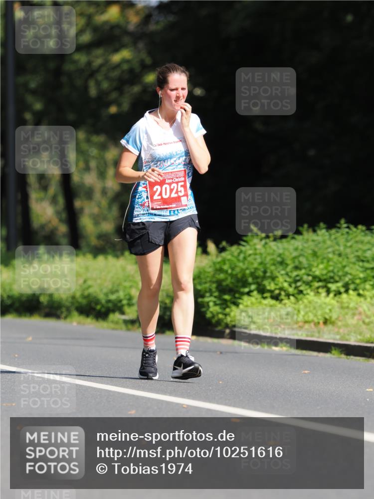 13.09.2026 - 21. swb-Marathon Bremen TobiasT http://msf.ph/oto/10251616 13.09.2026 12:45:47 Laufen 2025 meine-sportfotos.de