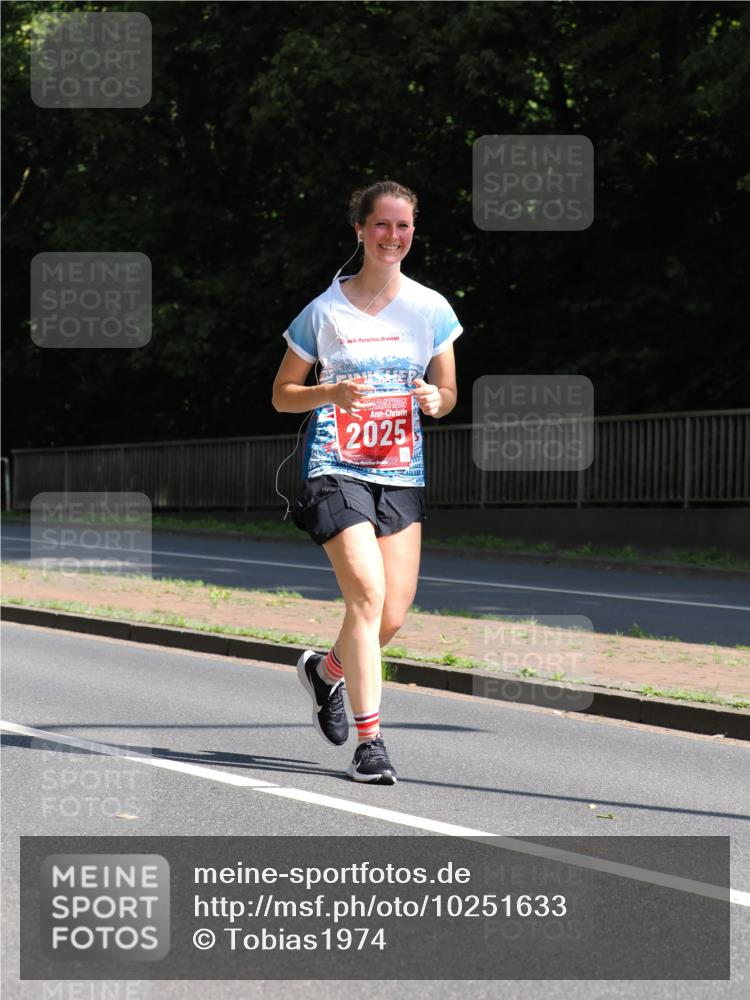 13.09.2026 - 21. swb-Marathon Bremen TobiasT http://msf.ph/oto/10251633 13.09.2026 12:45:57 Laufen 2025 meine-sportfotos.de