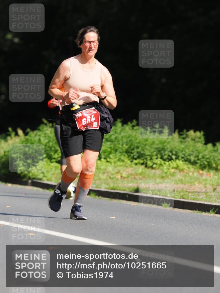 13.09.2026 - 21. swb-Marathon Bremen TobiasT http://msf.ph/oto/10251665 13.09.2026 12:46:22 Laufen 199 meine-sportfotos.de