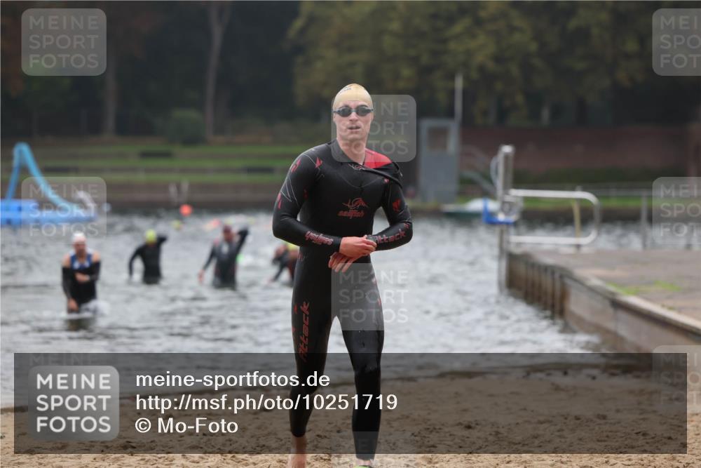 13.09.2026 - Stadtparktriathlon Mo-Foto http://msf.ph/oto/10251719 13.09.2026 08:53:37 Schwimmen 96, 114, 131 meine-sportfotos.de