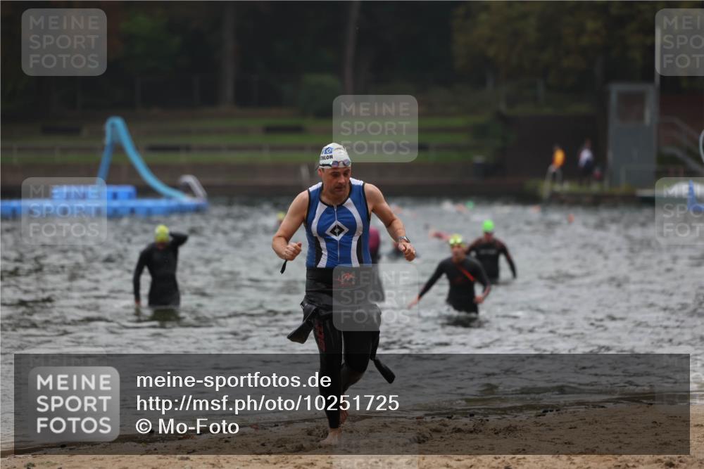 13.09.2026 - Stadtparktriathlon Mo-Foto http://msf.ph/oto/10251725 13.09.2026 08:53:43 Schwimmen 108, 114 meine-sportfotos.de