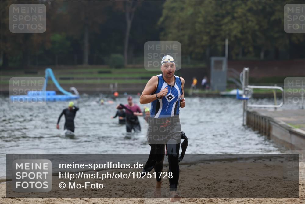 13.09.2026 - Stadtparktriathlon Mo-Foto http://msf.ph/oto/10251728 13.09.2026 08:53:45 Schwimmen 106, 108, 114 meine-sportfotos.de