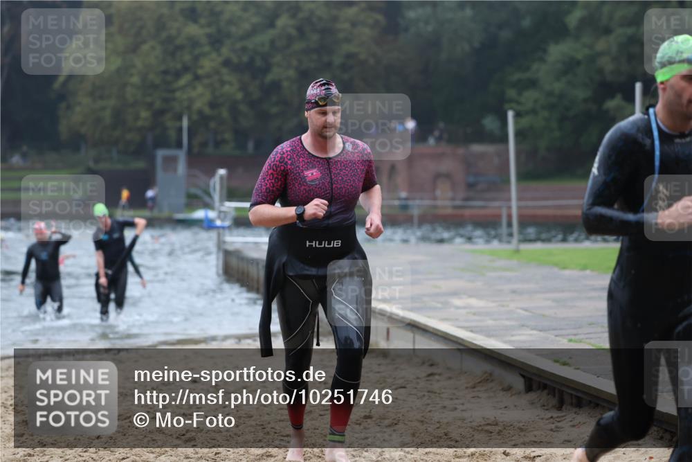 13.09.2026 - Stadtparktriathlon Mo-Foto http://msf.ph/oto/10251746 13.09.2026 08:54:00 Schwimmen 81, 89, 106, 110, 125, 129 meine-sportfotos.de