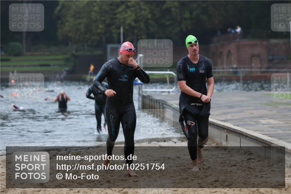 13.09.2026 - Stadtparktriathlon Mo-Foto http://msf.ph/oto/10251754 13.09.2026 08:54:06 Schwimmen 81, 89, 110 meine-sportfotos.de