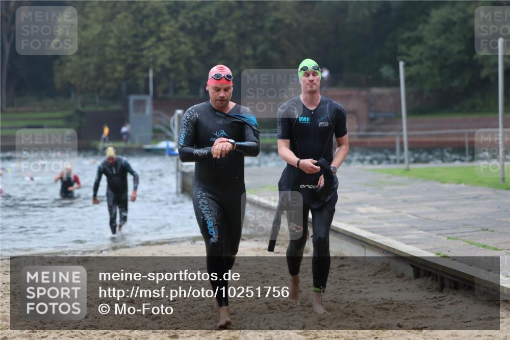 13.09.2026 - Stadtparktriathlon Mo-Foto http://msf.ph/oto/10251756 13.09.2026 08:54:07 Schwimmen 81, 89, 110 meine-sportfotos.de