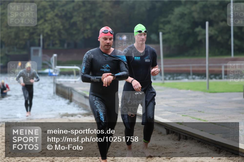 13.09.2026 - Stadtparktriathlon Mo-Foto http://msf.ph/oto/10251758 13.09.2026 08:54:08 Schwimmen 81, 89, 110 meine-sportfotos.de