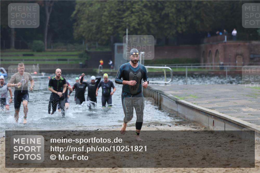 13.09.2026 - Stadtparktriathlon Mo-Foto http://msf.ph/oto/10251821 13.09.2026 08:54:54 Schwimmen 77, 97, 100, 101, 102, 104, 113, 117, 120, 126, 128, 141, 142 meine-sportfotos.de