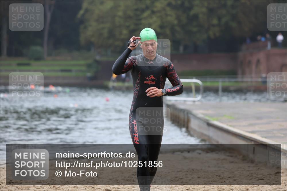13.09.2026 - Stadtparktriathlon Mo-Foto http://msf.ph/oto/10251856 13.09.2026 08:55:09 Schwimmen 82, 97, 101, 102, 128 meine-sportfotos.de