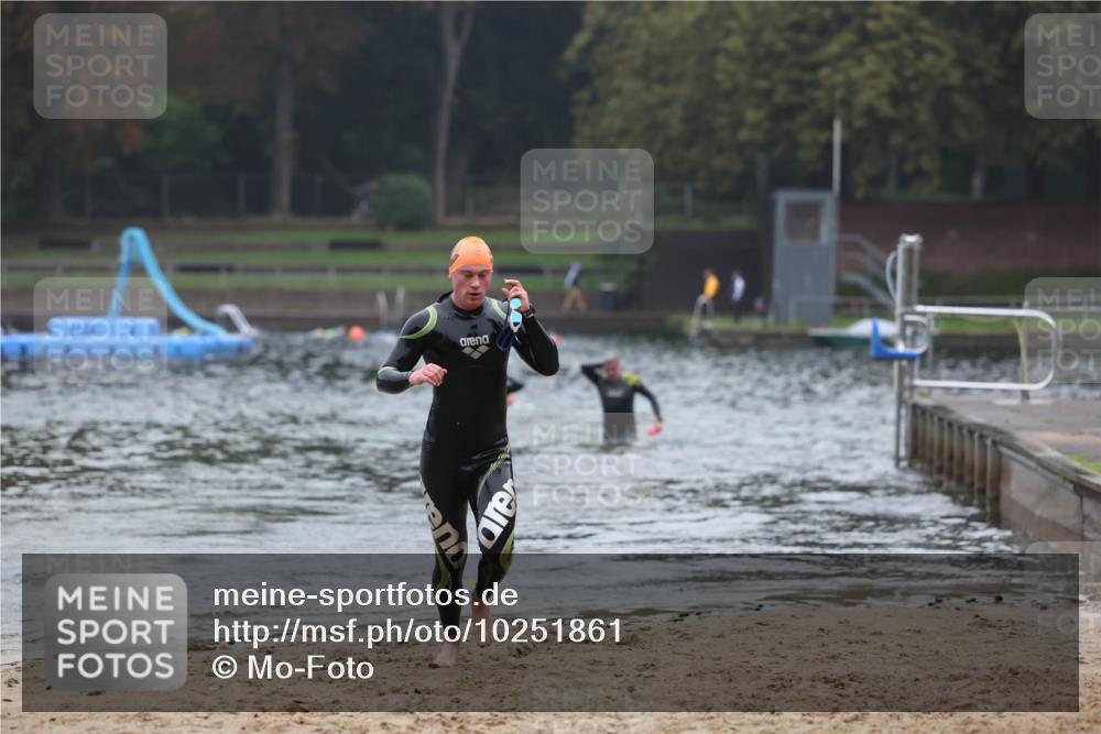 13.09.2026 - Stadtparktriathlon Mo-Foto http://msf.ph/oto/10251861 13.09.2026 08:55:32 Schwimmen 143 meine-sportfotos.de