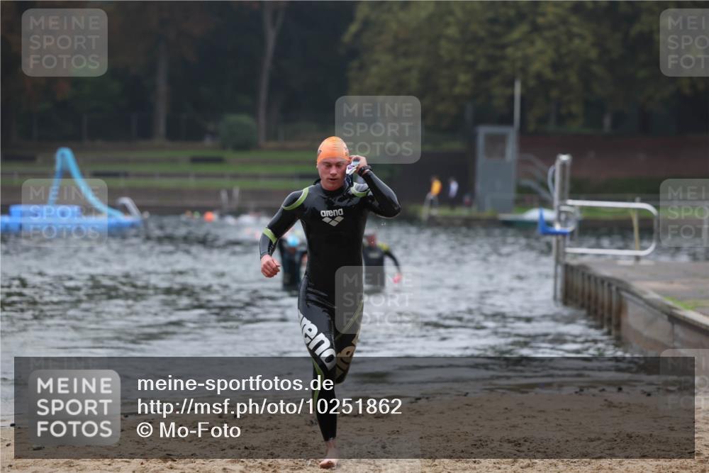 13.09.2026 - Stadtparktriathlon Mo-Foto http://msf.ph/oto/10251862 13.09.2026 08:55:32 Schwimmen 143 meine-sportfotos.de