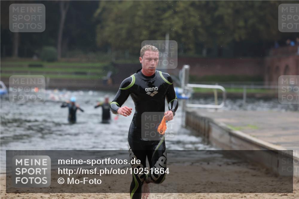13.09.2026 - Stadtparktriathlon Mo-Foto http://msf.ph/oto/10251864 13.09.2026 08:55:33 Schwimmen 143 meine-sportfotos.de