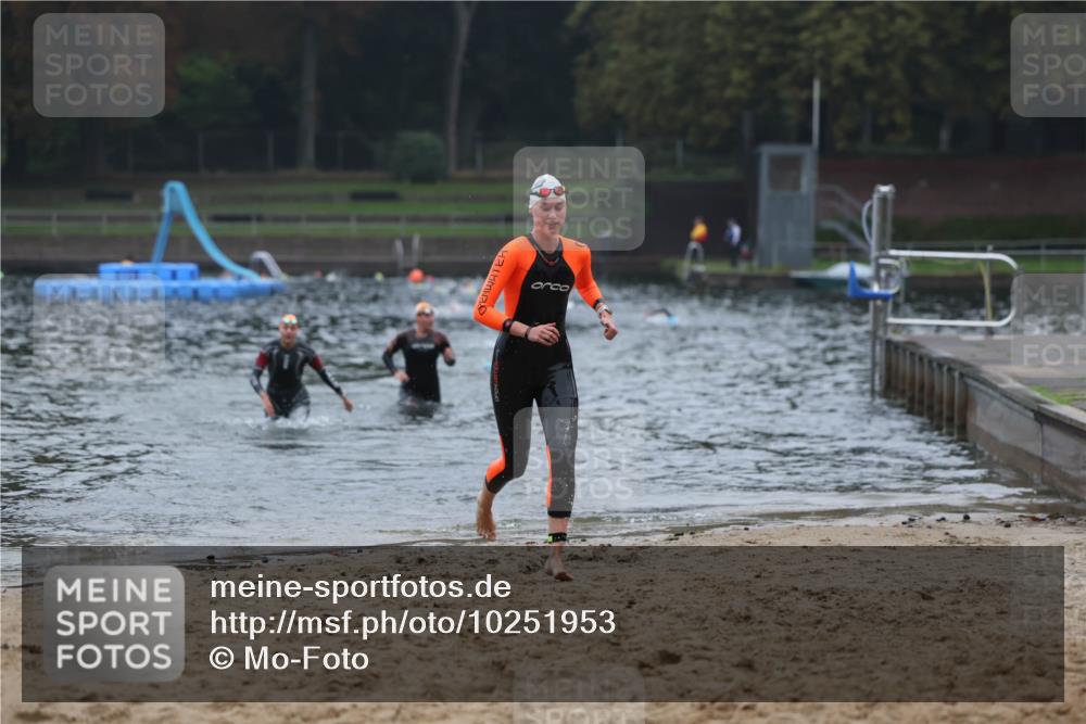 13.09.2026 - Stadtparktriathlon Mo-Foto http://msf.ph/oto/10251953 13.09.2026 09:02:01 Schwimmen 153, 158, 201 meine-sportfotos.de
