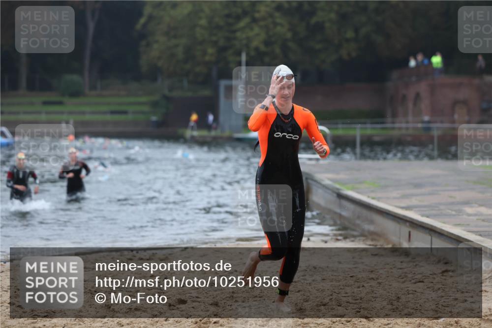 13.09.2026 - Stadtparktriathlon Mo-Foto http://msf.ph/oto/10251956 13.09.2026 09:02:02 Schwimmen 153, 158, 201 meine-sportfotos.de