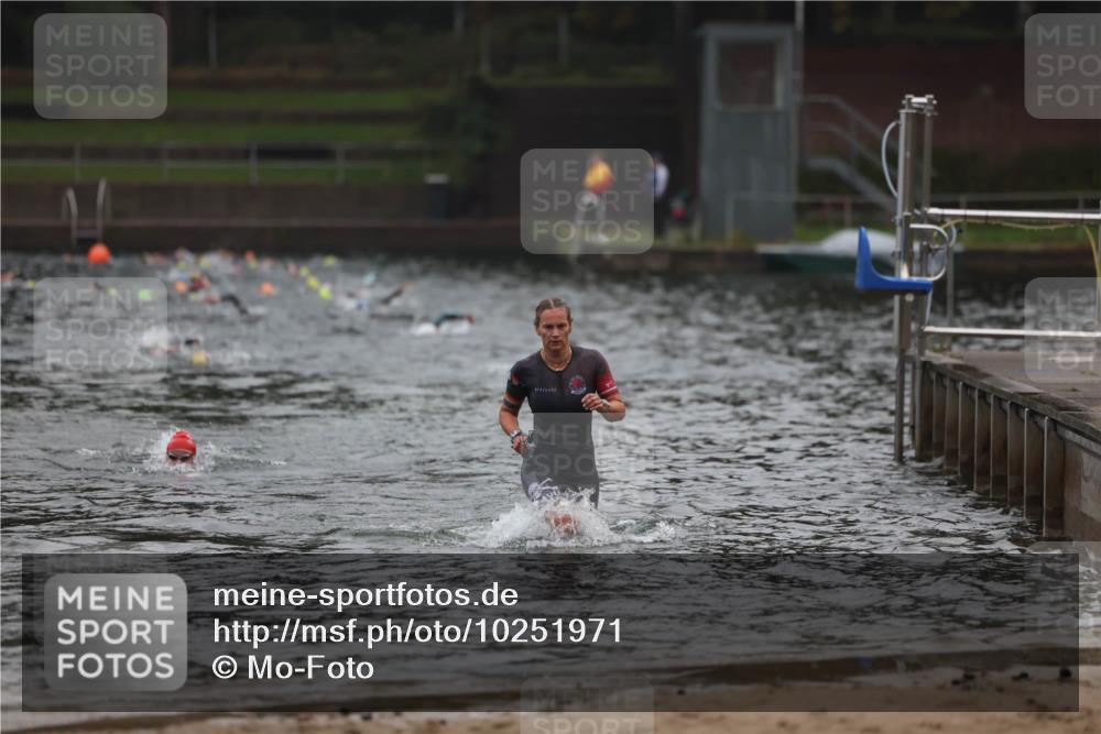 13.09.2026 - Stadtparktriathlon Mo-Foto http://msf.ph/oto/10251971 13.09.2026 09:02:15 Schwimmen 153, 158, 163 meine-sportfotos.de