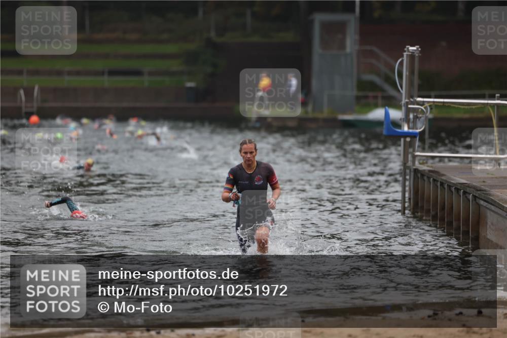 13.09.2026 - Stadtparktriathlon Mo-Foto http://msf.ph/oto/10251972 13.09.2026 09:02:16 Schwimmen 153, 158, 163 meine-sportfotos.de