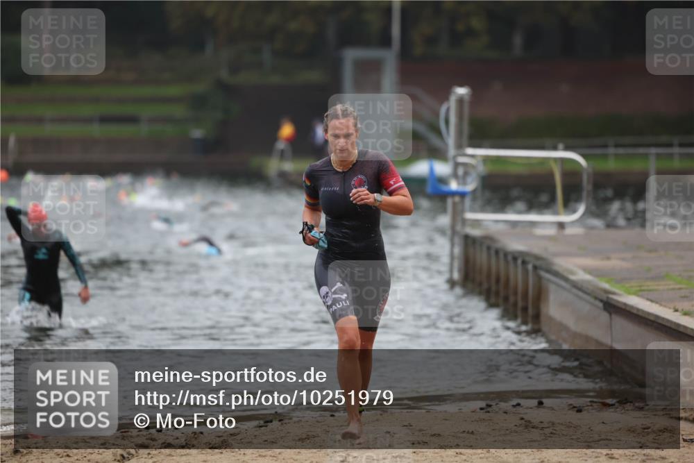 13.09.2026 - Stadtparktriathlon Mo-Foto http://msf.ph/oto/10251979 13.09.2026 09:02:22 Schwimmen 154, 163 meine-sportfotos.de
