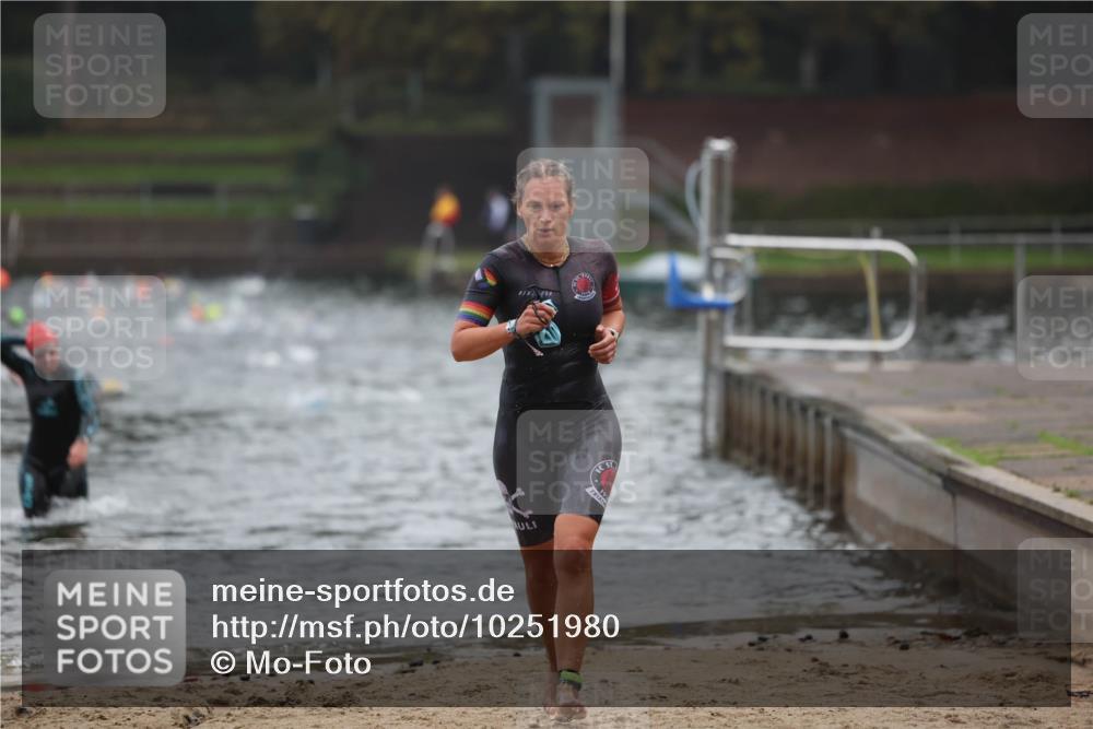 13.09.2026 - Stadtparktriathlon Mo-Foto http://msf.ph/oto/10251980 13.09.2026 09:02:22 Schwimmen 154, 163 meine-sportfotos.de
