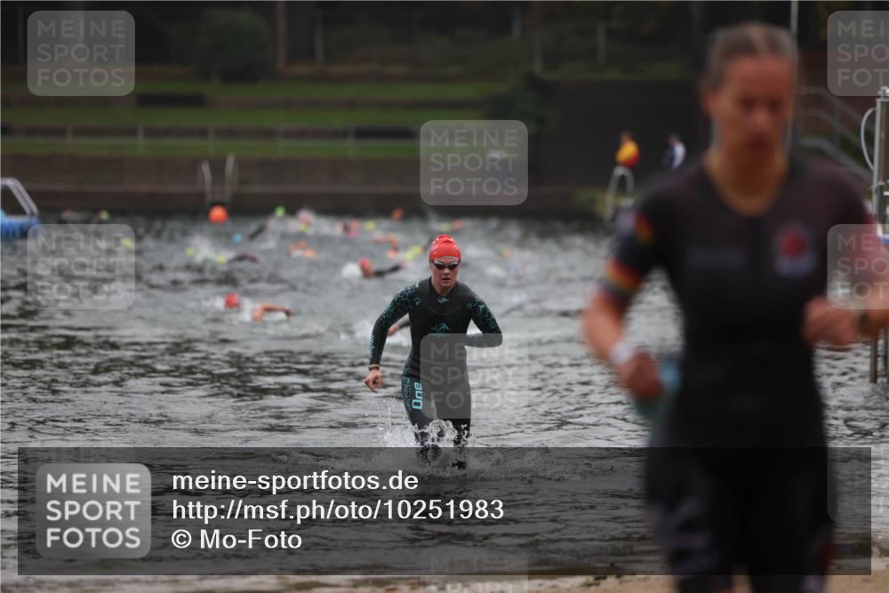 13.09.2026 - Stadtparktriathlon Mo-Foto http://msf.ph/oto/10251983 13.09.2026 09:02:24 Schwimmen 154, 163 meine-sportfotos.de
