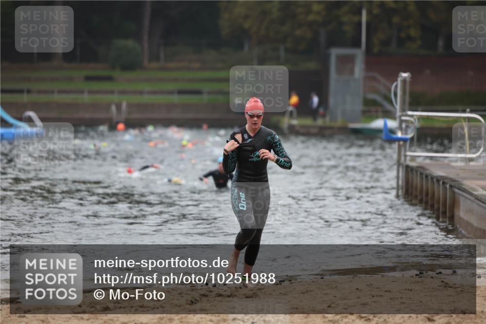 13.09.2026 - Stadtparktriathlon Mo-Foto http://msf.ph/oto/10251988 13.09.2026 09:02:28 Schwimmen 154, 163 meine-sportfotos.de