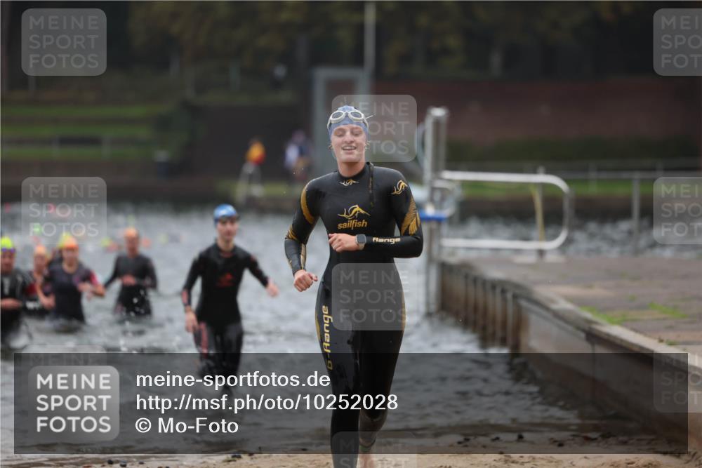 13.09.2026 - Stadtparktriathlon Mo-Foto http://msf.ph/oto/10252028 13.09.2026 09:03:12 Schwimmen 160, 168, 174, 184, 197, 208 meine-sportfotos.de