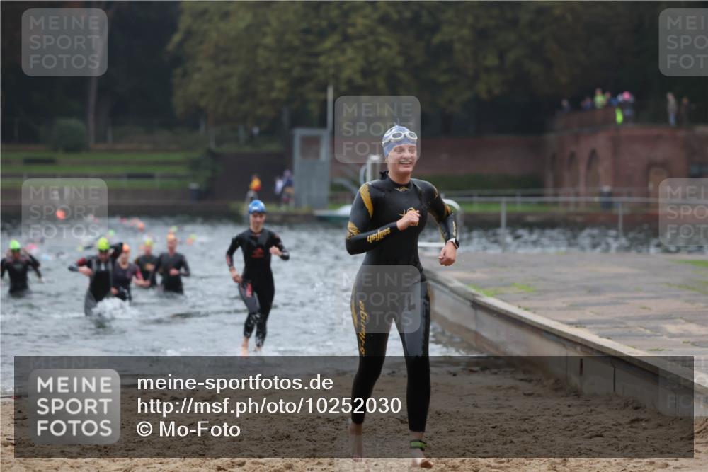 13.09.2026 - Stadtparktriathlon Mo-Foto http://msf.ph/oto/10252030 13.09.2026 09:03:13 Schwimmen 160, 168, 174, 184, 190, 197, 208 meine-sportfotos.de