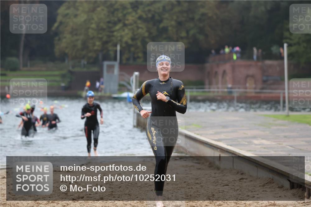 13.09.2026 - Stadtparktriathlon Mo-Foto http://msf.ph/oto/10252031 13.09.2026 09:03:13 Schwimmen 160, 168, 174, 184, 190, 197, 208 meine-sportfotos.de