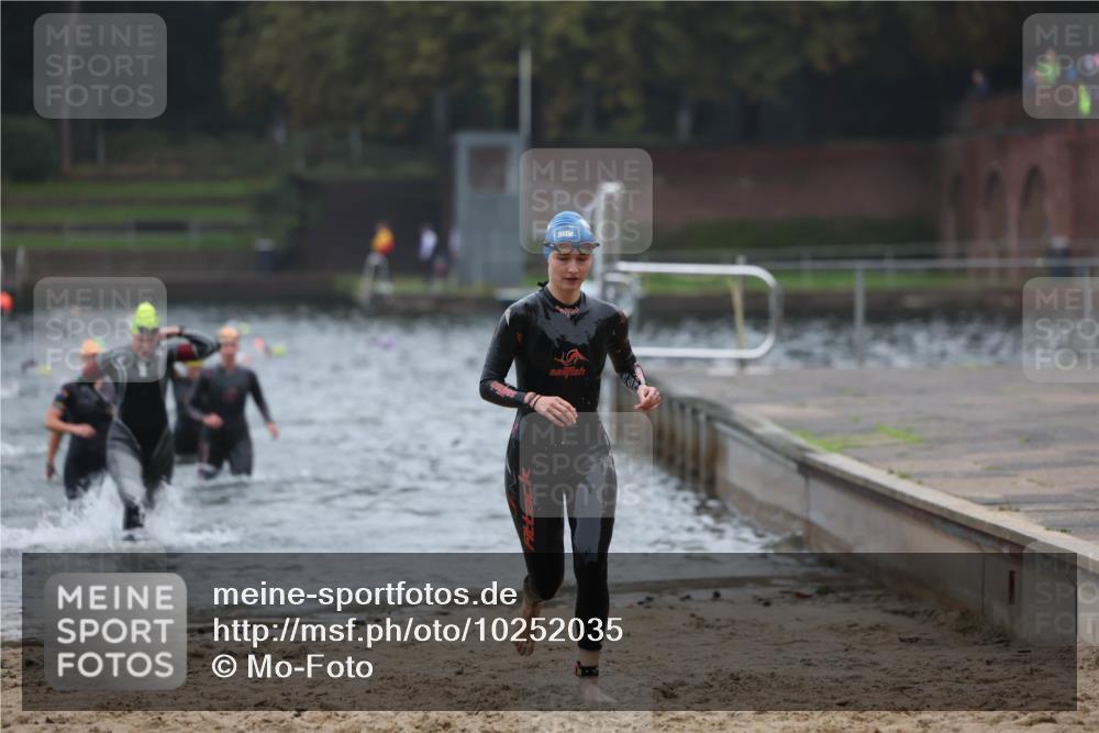 13.09.2026 - Stadtparktriathlon Mo-Foto http://msf.ph/oto/10252035 13.09.2026 09:03:16 Schwimmen 160, 173, 174, 184, 190, 193, 197, 207, 208 meine-sportfotos.de