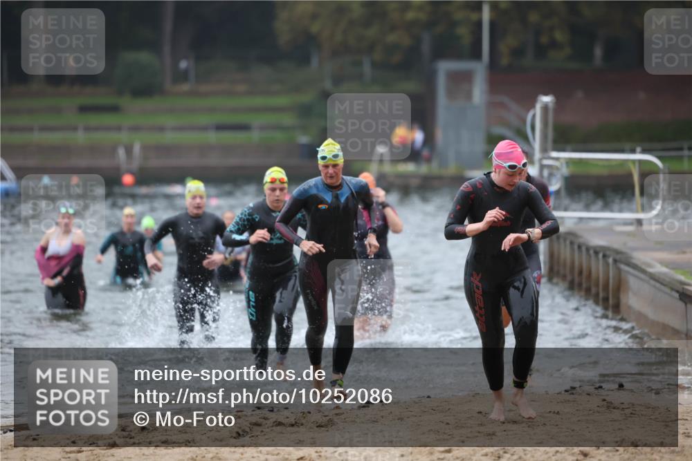 13.09.2026 - Stadtparktriathlon Mo-Foto http://msf.ph/oto/10252086 13.09.2026 09:03:51 Schwimmen 146, 164, 179, 194, 199, 200, 205, 206 meine-sportfotos.de