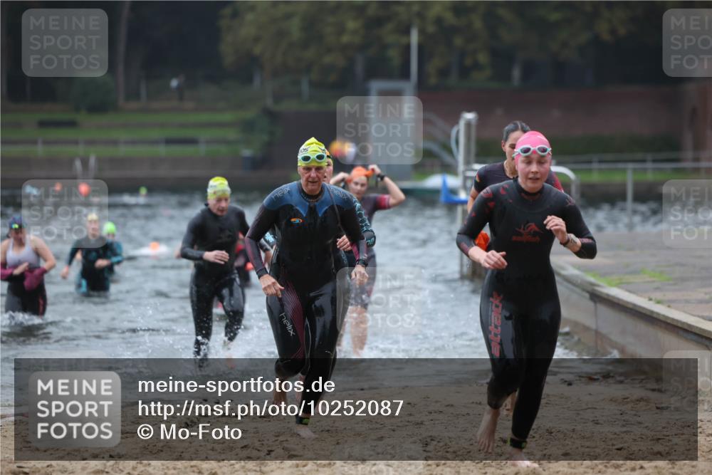 13.09.2026 - Stadtparktriathlon Mo-Foto http://msf.ph/oto/10252087 13.09.2026 09:03:53 Schwimmen 146, 164, 165, 179, 188, 194, 200, 205, 206 meine-sportfotos.de