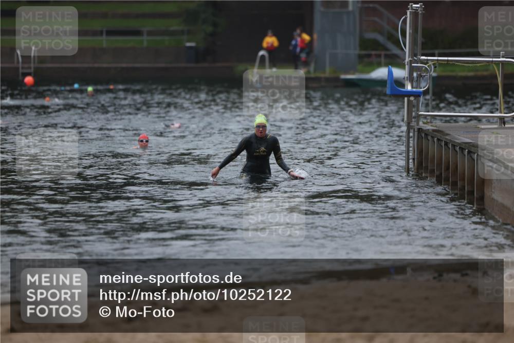 13.09.2026 - Stadtparktriathlon Mo-Foto http://msf.ph/oto/10252122 13.09.2026 09:04:16 Schwimmen 162, 204 meine-sportfotos.de