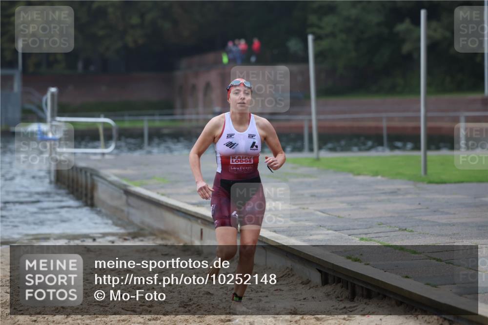 13.09.2026 - Stadtparktriathlon Mo-Foto http://msf.ph/oto/10252148 13.09.2026 09:04:38 Schwimmen 167, 181 meine-sportfotos.de