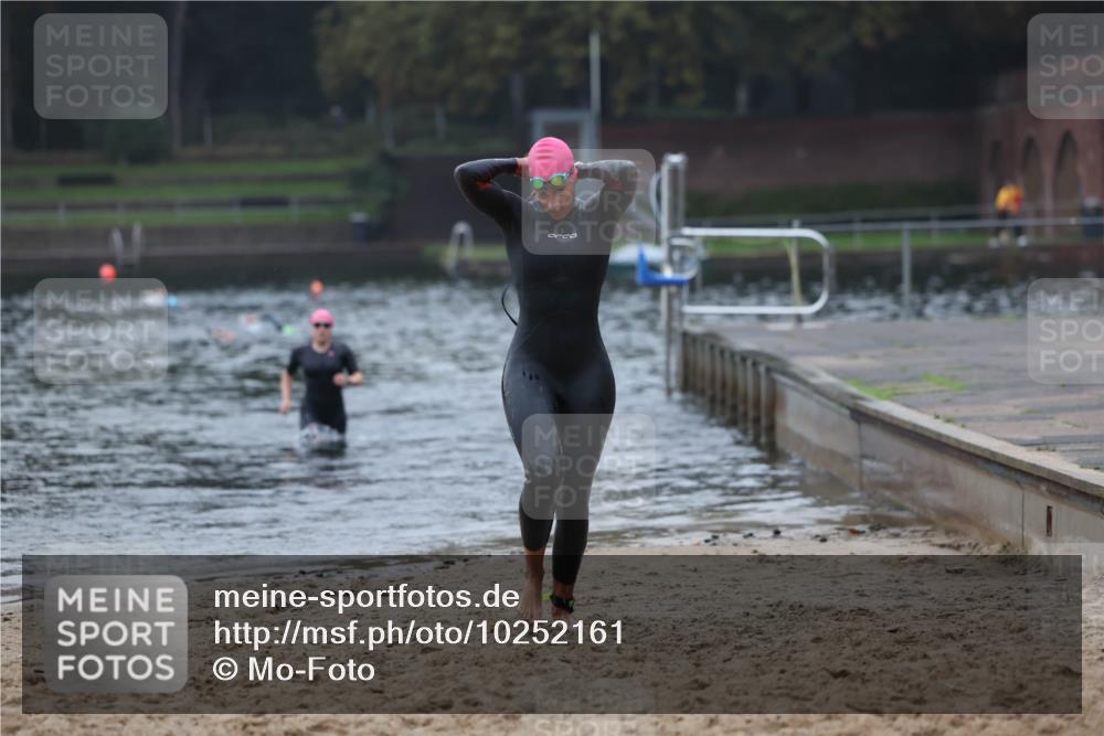 13.09.2026 - Stadtparktriathlon Mo-Foto http://msf.ph/oto/10252161 13.09.2026 09:04:53 Schwimmen 155, 159 meine-sportfotos.de