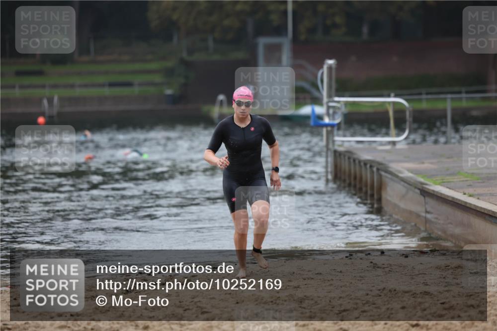 13.09.2026 - Stadtparktriathlon Mo-Foto http://msf.ph/oto/10252169 13.09.2026 09:05:01 Schwimmen 159 meine-sportfotos.de