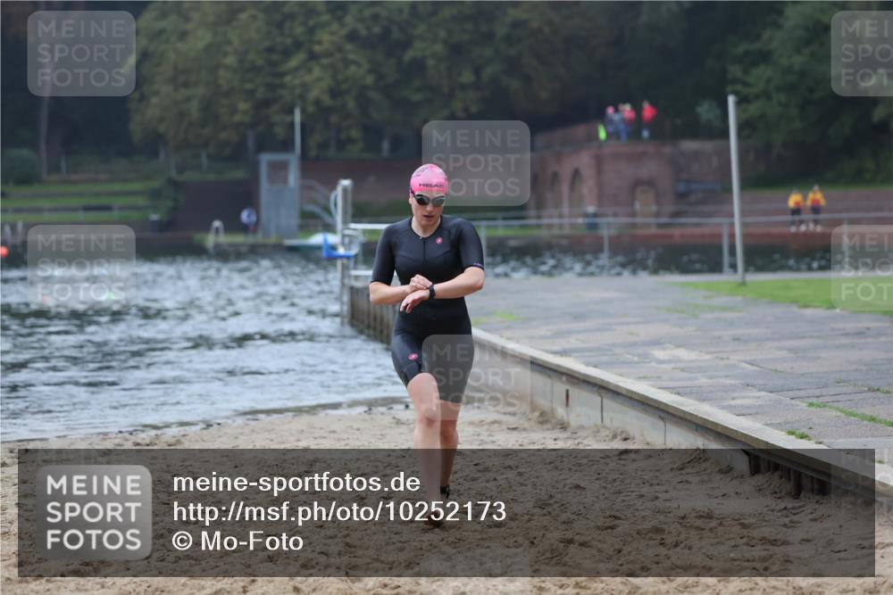 13.09.2026 - Stadtparktriathlon Mo-Foto http://msf.ph/oto/10252173 13.09.2026 09:05:03 Schwimmen 159 meine-sportfotos.de