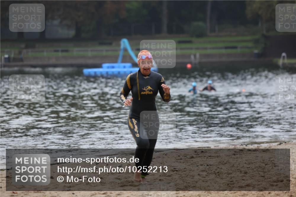 13.09.2026 - Stadtparktriathlon Mo-Foto http://msf.ph/oto/10252213 13.09.2026 09:05:46 Schwimmen 151 meine-sportfotos.de