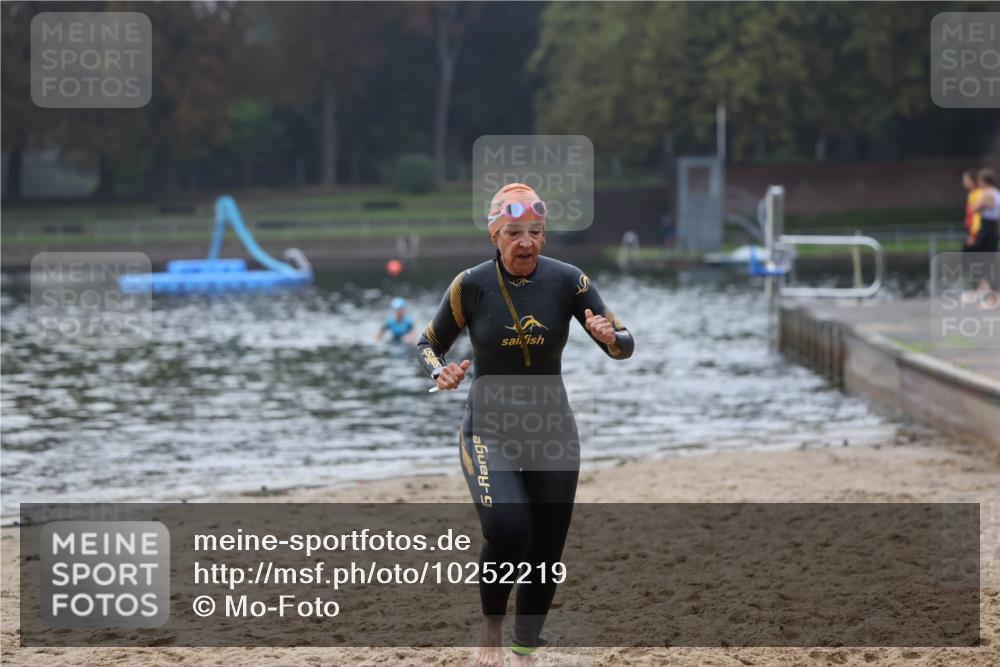 13.09.2026 - Stadtparktriathlon Mo-Foto http://msf.ph/oto/10252219 13.09.2026 09:05:48 Schwimmen 151 meine-sportfotos.de