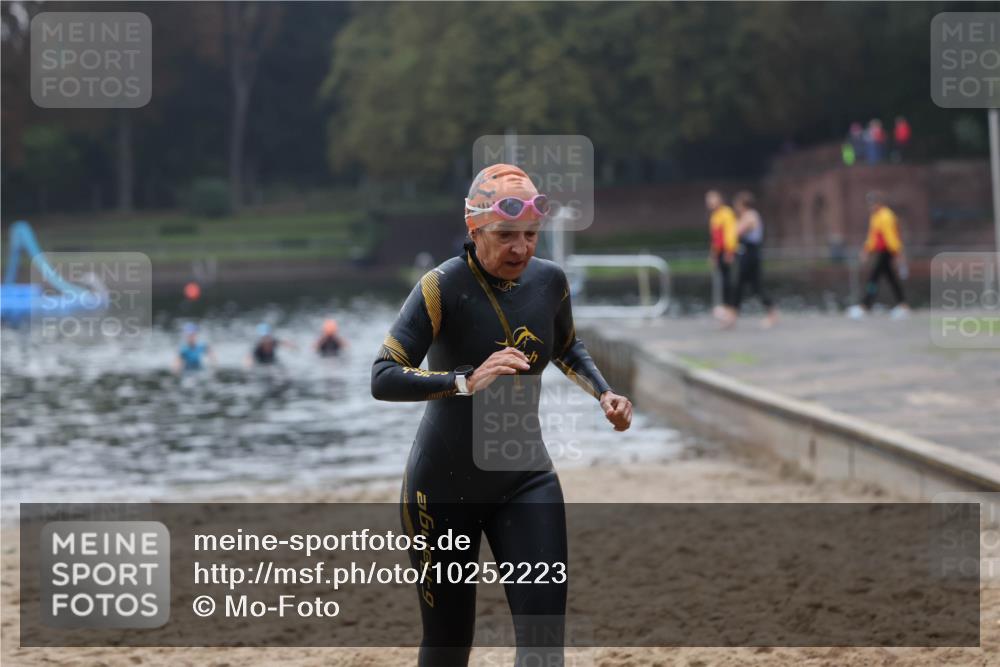 13.09.2026 - Stadtparktriathlon Mo-Foto http://msf.ph/oto/10252223 13.09.2026 09:05:49 Schwimmen 151 meine-sportfotos.de