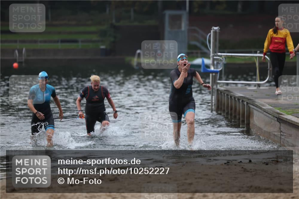 13.09.2026 - Stadtparktriathlon Mo-Foto http://msf.ph/oto/10252227 13.09.2026 09:06:04 Schwimmen 150, 185, 186 meine-sportfotos.de