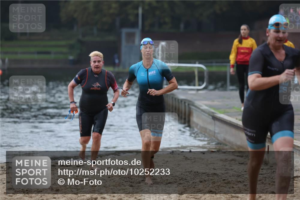 13.09.2026 - Stadtparktriathlon Mo-Foto http://msf.ph/oto/10252233 13.09.2026 09:06:09 Schwimmen 150, 185, 186 meine-sportfotos.de