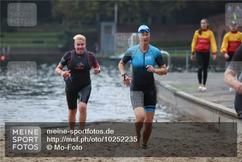 13.09.2026 - Stadtparktriathlon Mo-Foto http://msf.ph/oto/10252235 13.09.2026 09:06:10 Schwimmen 150, 185, 186 meine-sportfotos.de