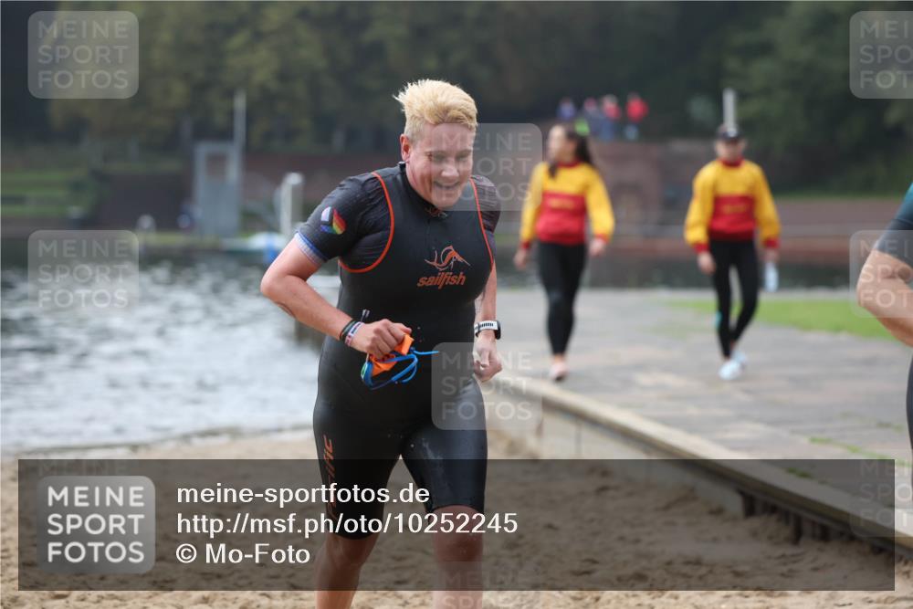 13.09.2026 - Stadtparktriathlon Mo-Foto http://msf.ph/oto/10252245 13.09.2026 09:06:13 Schwimmen 150, 185, 186 meine-sportfotos.de
