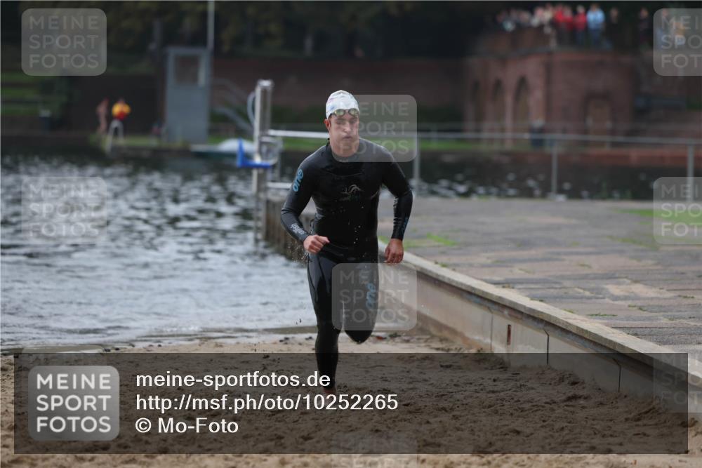 13.09.2026 - Stadtparktriathlon Mo-Foto http://msf.ph/oto/10252265 13.09.2026 09:43:03 Schwimmen 226, 290 meine-sportfotos.de