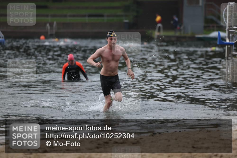 13.09.2026 - Stadtparktriathlon Mo-Foto http://msf.ph/oto/10252304 13.09.2026 09:44:25 Schwimmen 218 meine-sportfotos.de