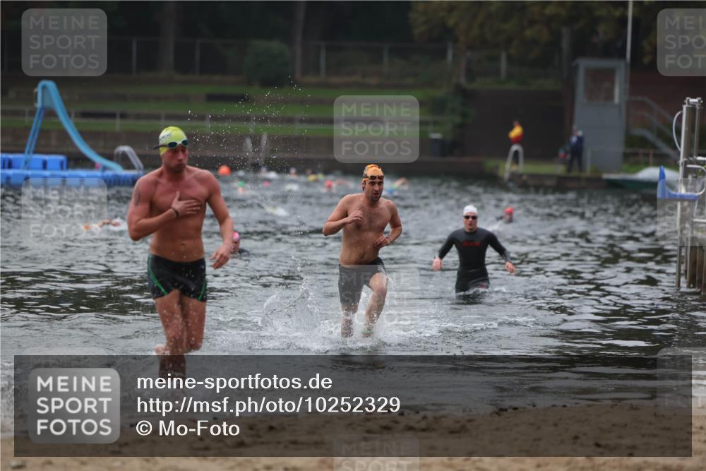 13.09.2026 - Stadtparktriathlon Mo-Foto http://msf.ph/oto/10252329 13.09.2026 09:45:22 Schwimmen 212, 263, 338 meine-sportfotos.de