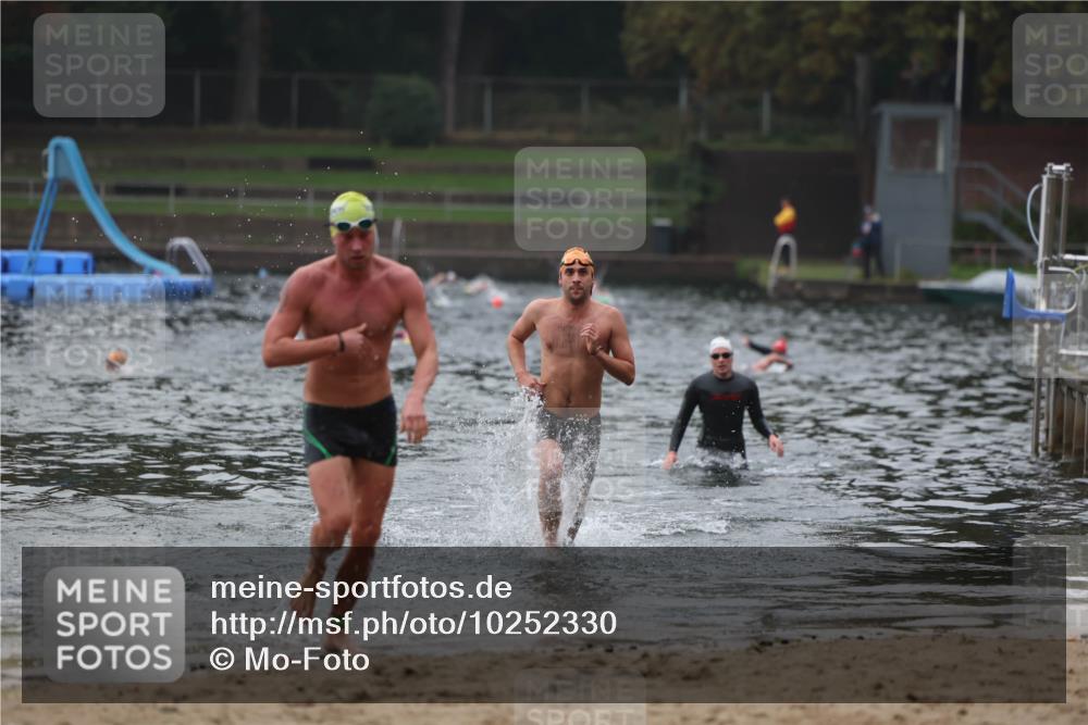 13.09.2026 - Stadtparktriathlon Mo-Foto http://msf.ph/oto/10252330 13.09.2026 09:45:22 Schwimmen 212, 263, 338 meine-sportfotos.de