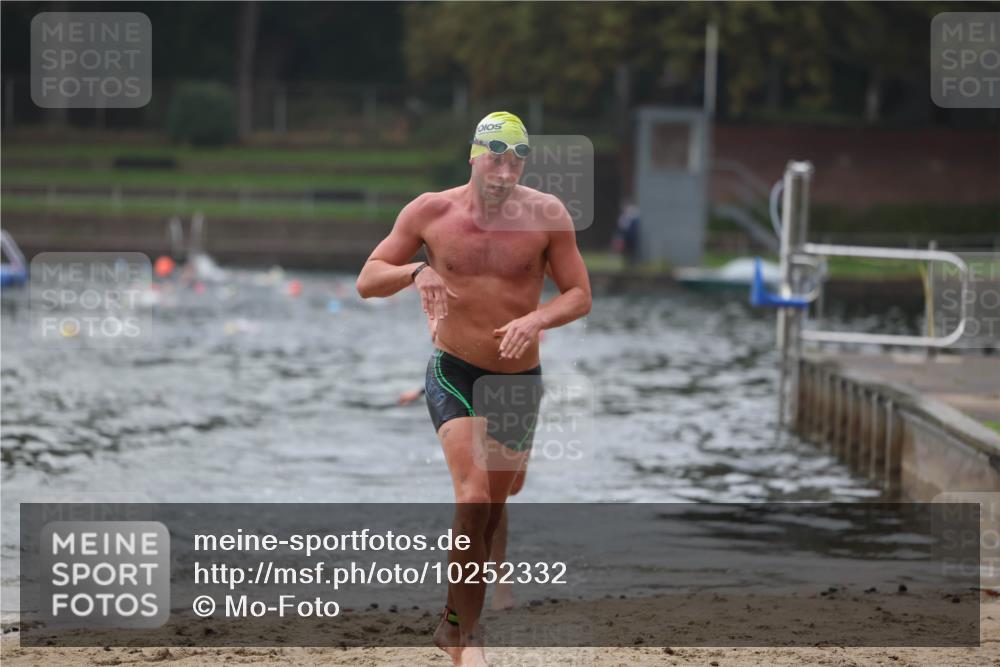 13.09.2026 - Stadtparktriathlon Mo-Foto http://msf.ph/oto/10252332 13.09.2026 09:45:24 Schwimmen 212, 263, 321, 338 meine-sportfotos.de