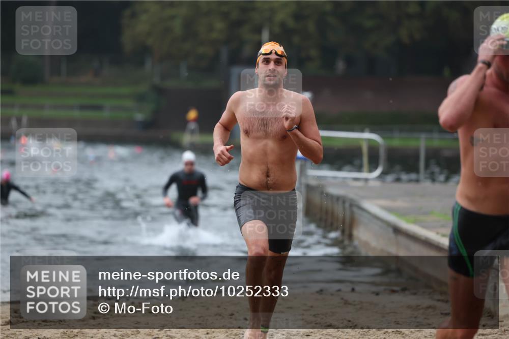 13.09.2026 - Stadtparktriathlon Mo-Foto http://msf.ph/oto/10252333 13.09.2026 09:45:26 Schwimmen 212, 263, 321, 338, 344 meine-sportfotos.de